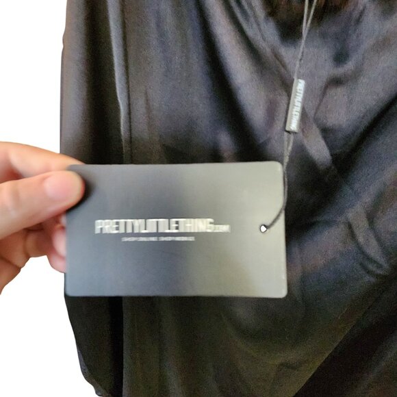 PrettyLittleThing Plus Black Frill Hem Midi Dress Size 22 - Picture 4 of 5